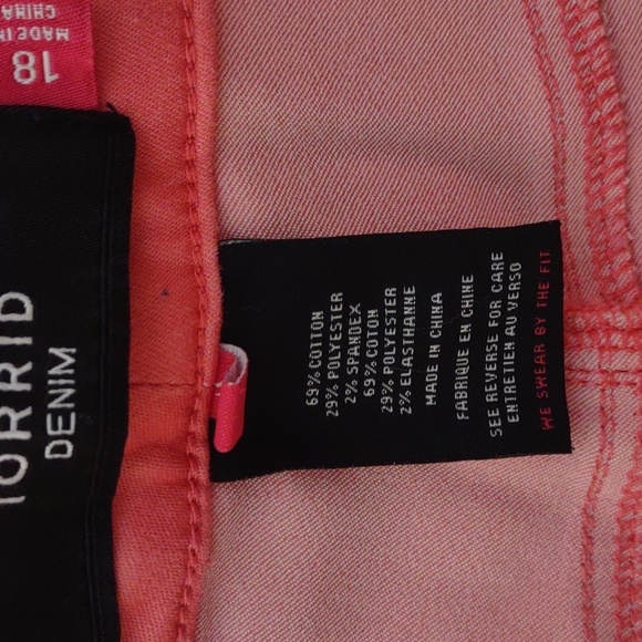 USED TORRID DENIM SHORTS PINK SIZE 18 - Picture 7 of 13